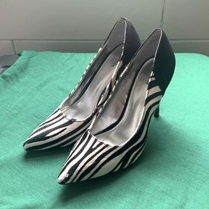 Express Zebra Heels, Size 9.5